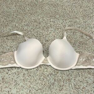 Ellen Tracy bra 34C